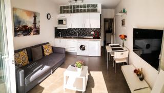 Lovely apartment, great location! - 0