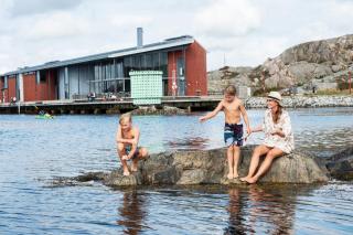 Large House with Two Apartments in Central Skärhamn SE09100 - 9
