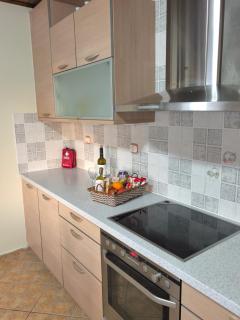 Amelie's Stone House - 9