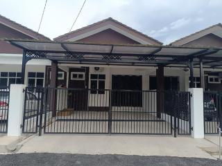 D'Berang Rumah Singgah - 0