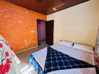 Lake Side Homestay - 5
