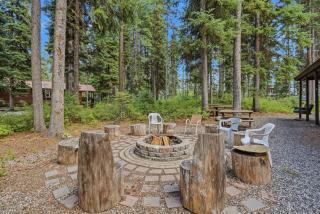 Woodland Retreat Near Payette Lake Trails - 1