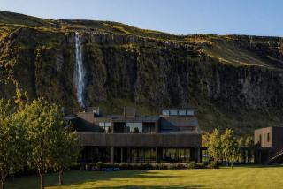 Seljalandsfoss Horizons - 9