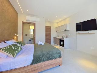 Cozy Studio Near Beach & Promenade - 2