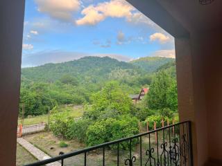 Likhauri Guesthouse - 0