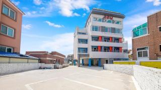 Samcheok Jangho Good Morning Pension - Samcheok - 1
