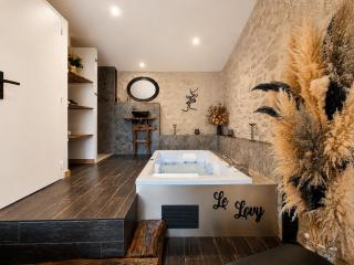 Le Lovy , Studio indépendant avec Jacuzzi - 6