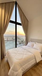 Drift Lodge Modern Sea View Escape - 3