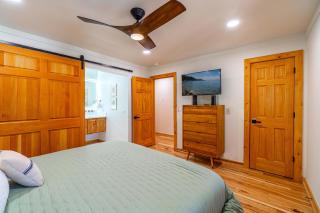 Upscale Tahoe Townhome near Incline w Fireplace - 2