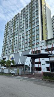 H&N stay - Mahkota Valley - Pool View - 6