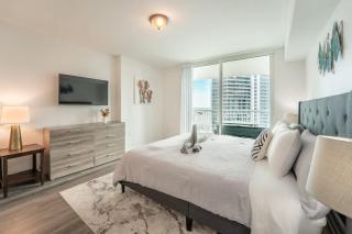 Bay Front Highrise Oasis in Brickell - 9