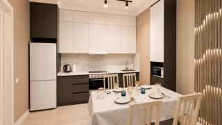 A comfortable European-style 2-bedroom apartment - 3