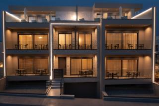 Santerra Suites - 8