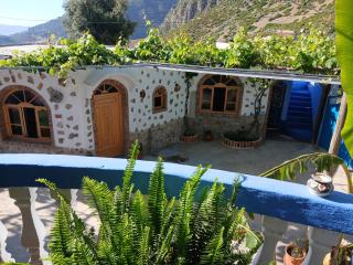 Blue House Town - 2