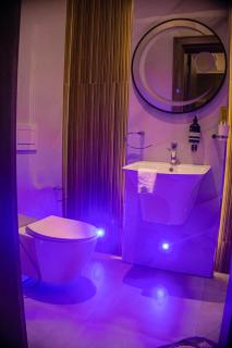 Ambiiflora Hotel & Residency - 4