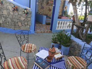 Blue House Town - 3