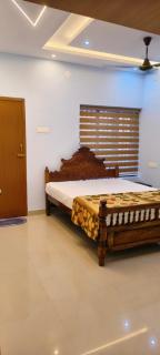 Deauvill Home Stay - 7