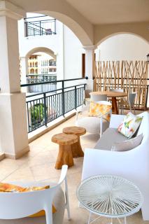 Elegant 2-Bedroom with marina view - Porto Cupecoy - 3