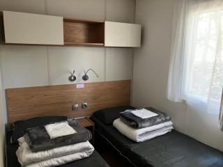 Grand mobile-home 45M2 au calme et au bord de mer - 8