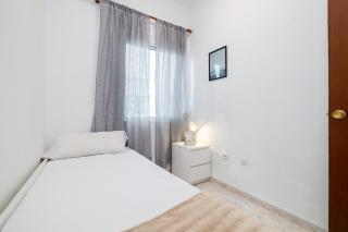 H2M Salamanca Cozy Family Apartment - 9