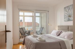 Cozy Apartment Orchid with Free Parking - 4