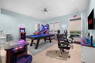 Flagler Ocean Views, Game Room & Beach Supplies - 0