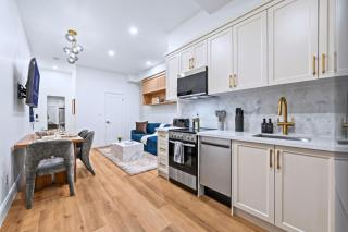 Casa Hotels Gerrard Brand New Suite - 5