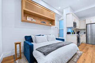 Casa Hotels Gerrard Brand New Suite - 3