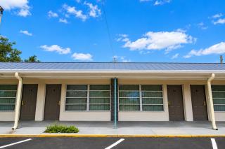Friendship Inn Near Golf Course Ocala FL - 9