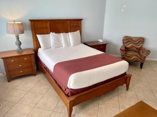 Beachgate Condo Suites and Hotel 526 - 527a - 527b condo - 2