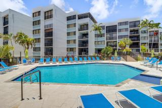 Moon Bay Condo, Paradise Found! Heated pool, boat slip, resort amenities and concierge services available! - 2