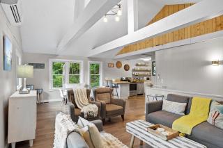 TreeTop House- A Hillside 3Bed Retreat -Chalk Pond - 1