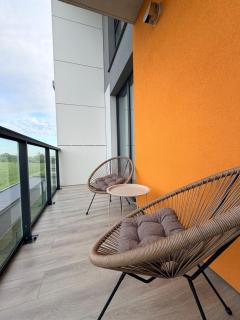 New Apartment with Private Parking , 10 Min Drive to Beach & Self Check-in - 2