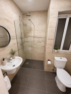 Marina Blu Suites - by Mayfair - 2