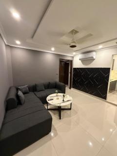 Luxury 1 BHK in Bahria Town - 7