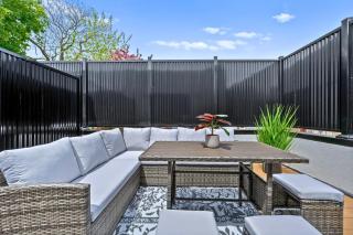 Casa Hotels Gerrard FIFA 2026 Group Stay - 4