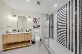 Rooftop Pool - Luxury NoMad Wynwood Apartment - 1