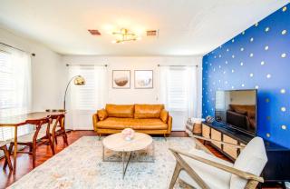 Westview Oasis - Houston 2BD 1BA with Huge Backyard - 0