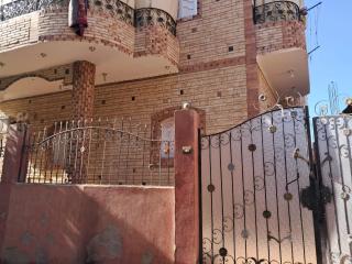 Family Morsy House - 8