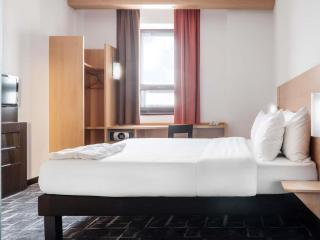 Ibis Astana - 3