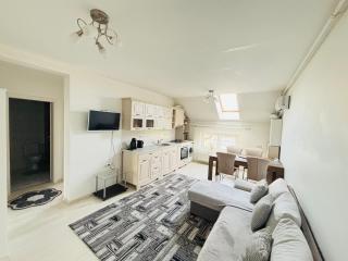 Vlad Home 22 - apartament cu balcon și parcare privată - 0