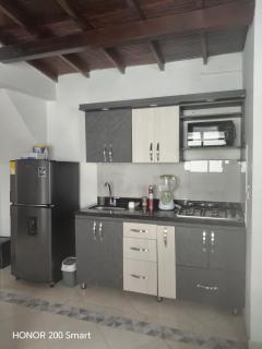 Apartamento Amoblado en Laureles Medellín Cerca a Unicentro - 9