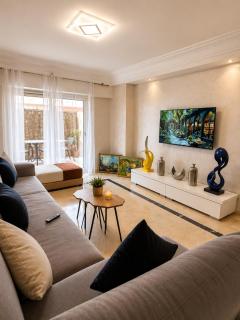 great downtown apartment - 9