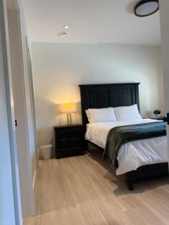 Luxury EW Bed & Breakfast - 4
