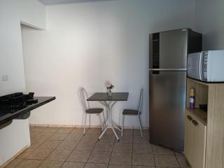 Quarto Suite próximo ao Aeroporto Campo Grande - 1