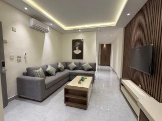 006 JRE apartment with stunning boulevar - 9