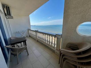 201 Meridiano View Apartment - 5
