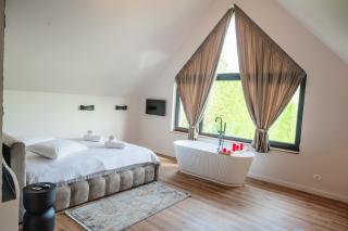 Infinity View Chalet - 9