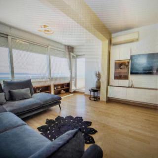 Bright and beautiful house in Split - 0