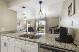 18th Fairway View - Club Amenities - 6